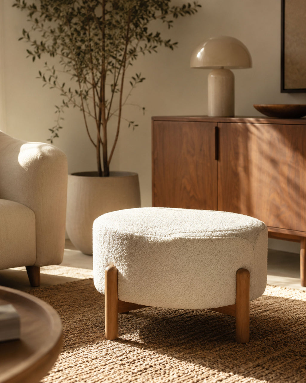 NOVA Bouclé Ottoman